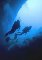 Подводные пещеры